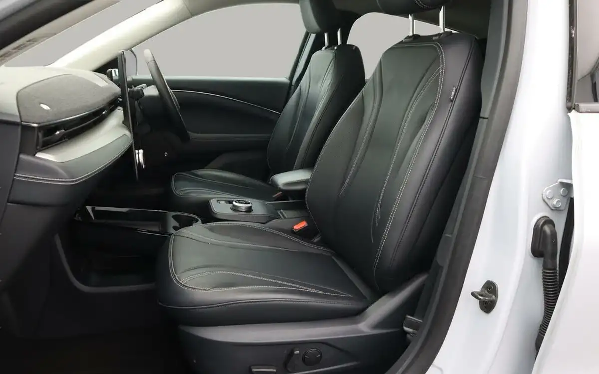 2022-ford-mustang-mach-e-e-extended-range-294ps-big-14
