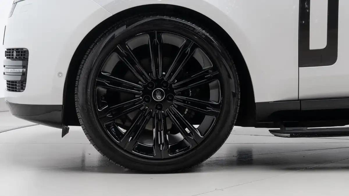 2024-land-rover-range-rover-30-d350-hse-big-9