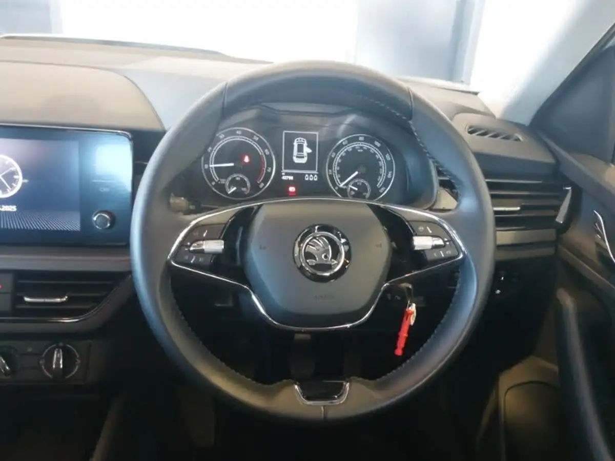 2022-skoda-kamiq-10-tsi-se-95ps-big-4