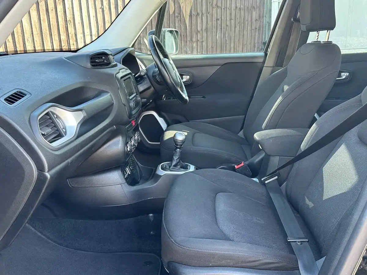 2017-jeep-renegade-14-multiair-ii-longitude-big-7