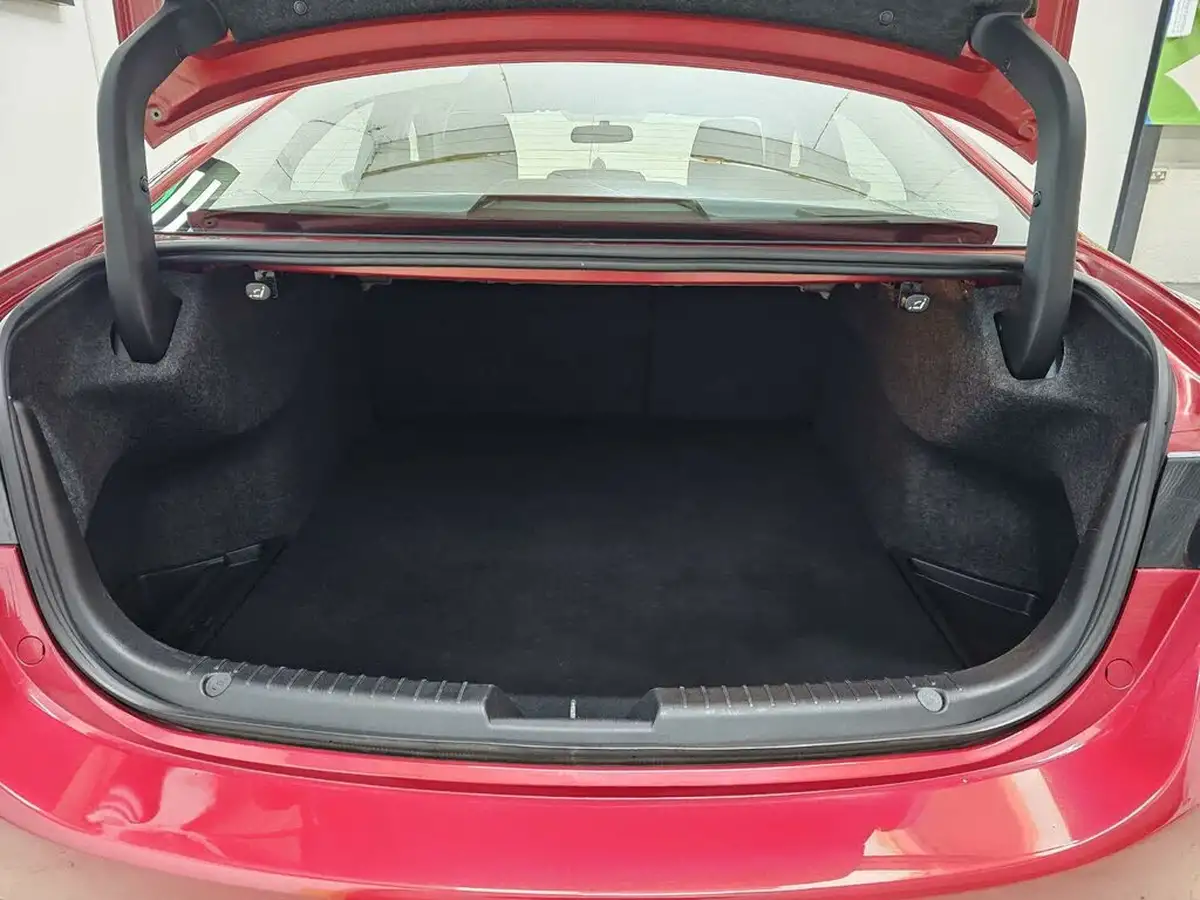2016-mazda-mazda6-20-se-nav-big-25
