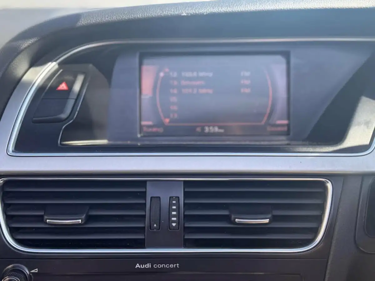 2011-audi-a5-20-s-line-tfsi-211ps-cabriolet-2d-multitronic-big-34