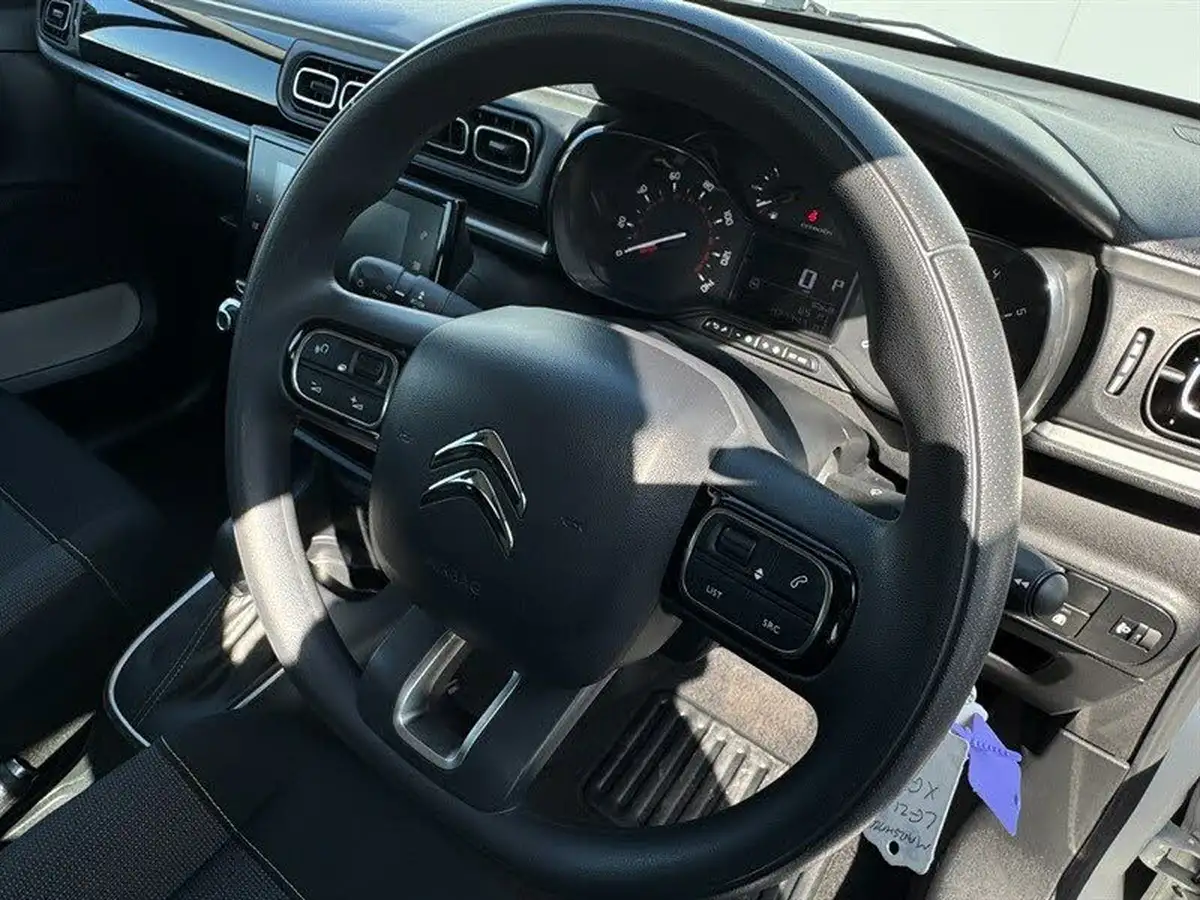 2021-citroen-c3-12-puretech-shine-110ps-eat6-big-12