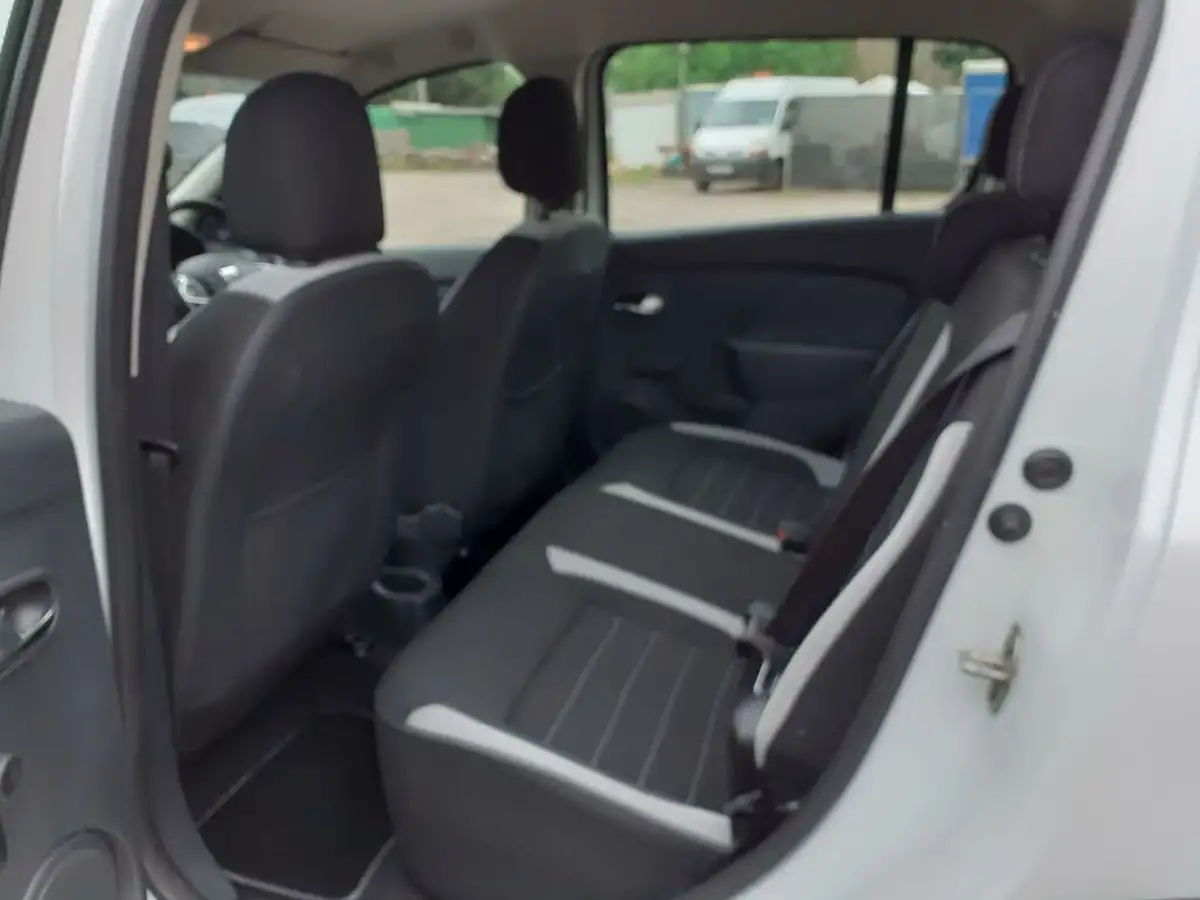 2018-dacia-sandero-stepway-09-tce-essential-big-9