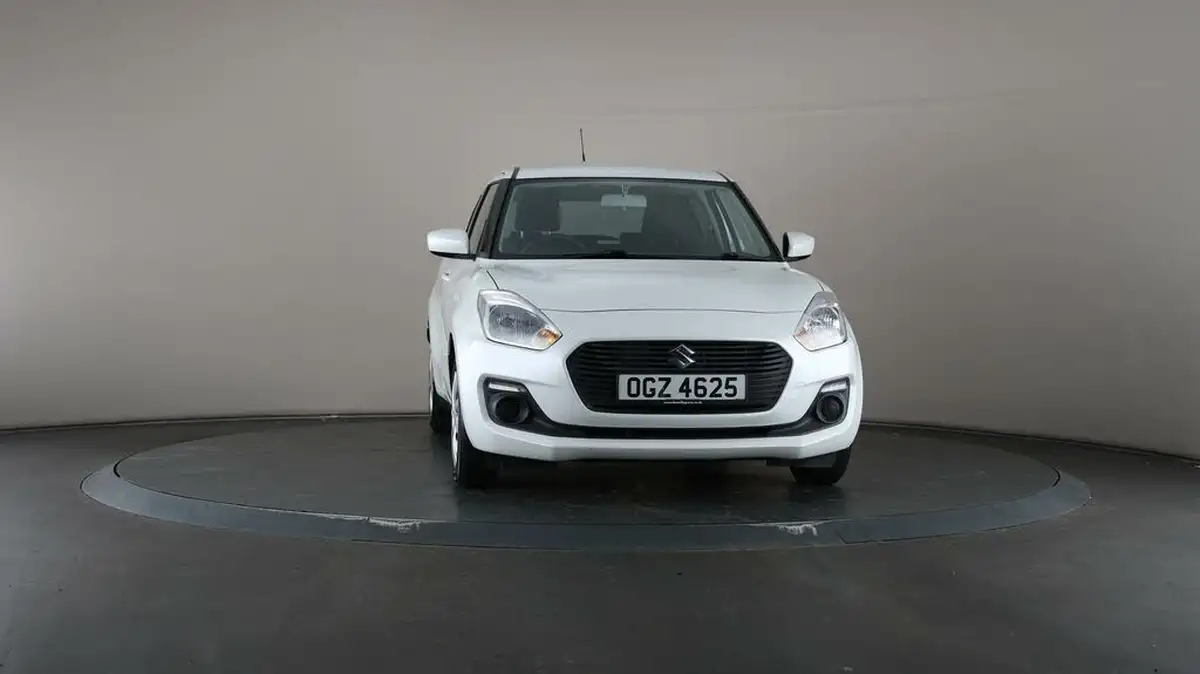 2019-suzuki-swift-12-dualjet-attitude-big-47