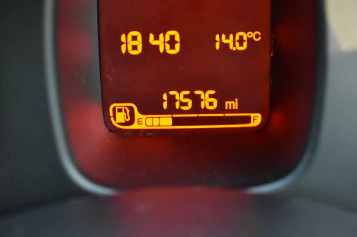 2015-fiat-panda-12-pop-big-14