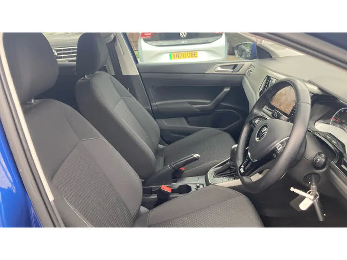 2021-volkswagen-polo-10-tsi-match-dsg-big-14