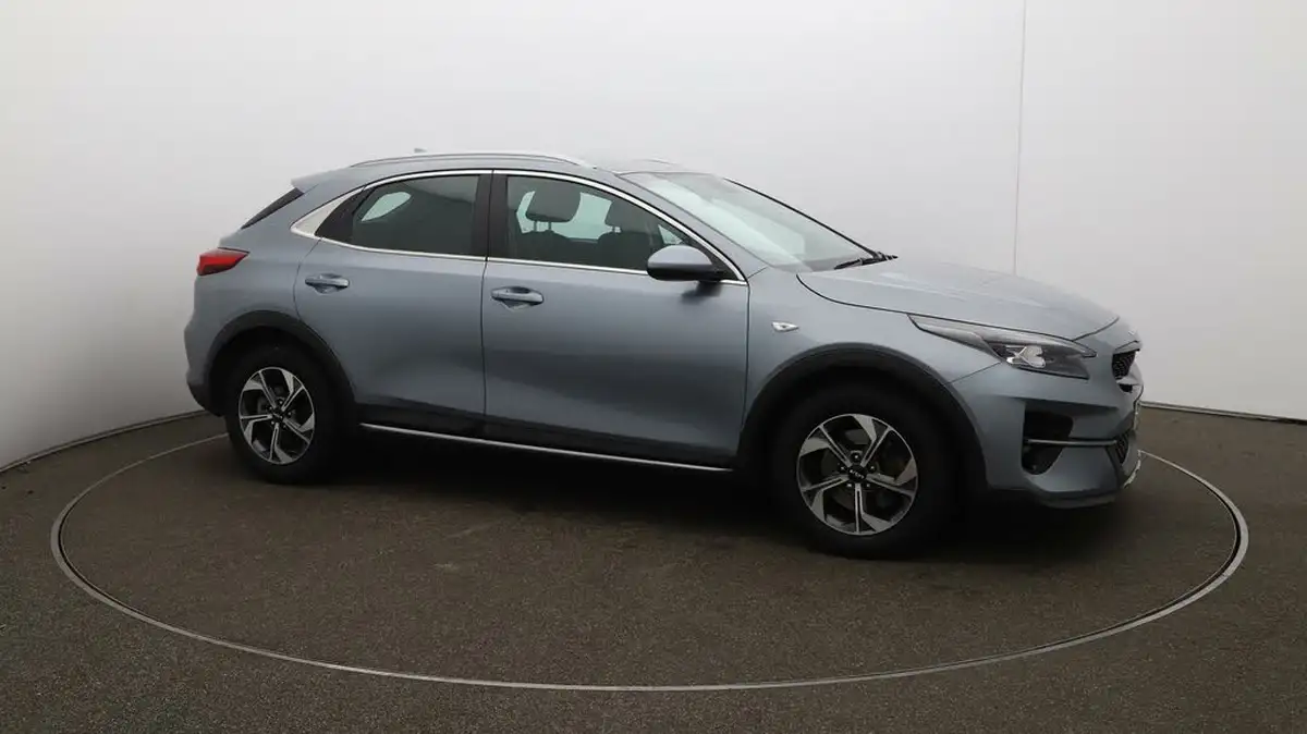 2022-kia-xceed-10-t-gdi-2-big-44