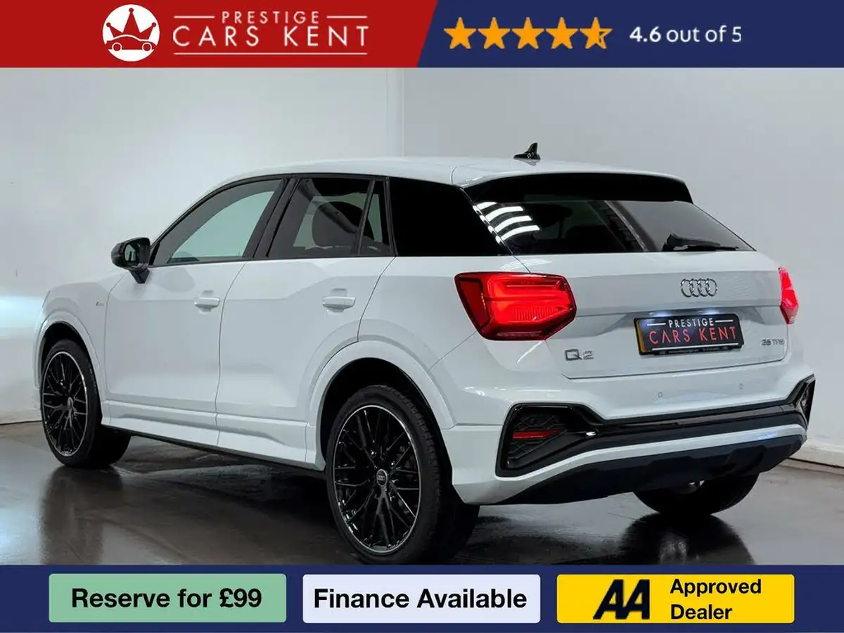 2022-audi-q2-15-35-tfsi-black-edition-s-tronic-big-2