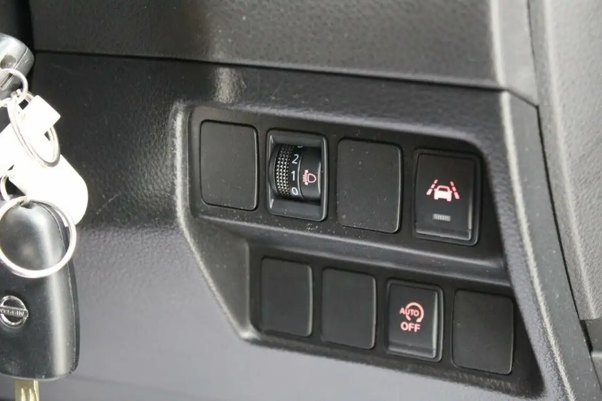 2019-nissan-qashqai-15dci-acenta-premium-heat-pack-big-35