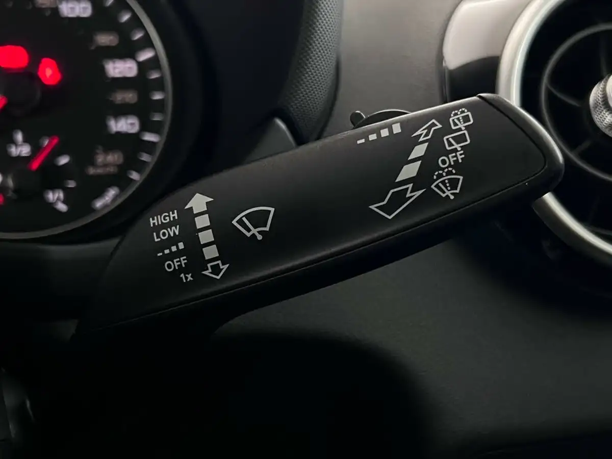 2017-audi-a1-10-tfsi-sport-hatchback-3d-s-tronic-big-23