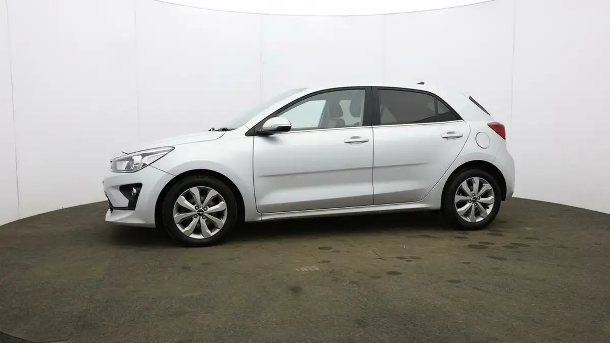 2022-kia-rio-10-t-gdi-3-big-32