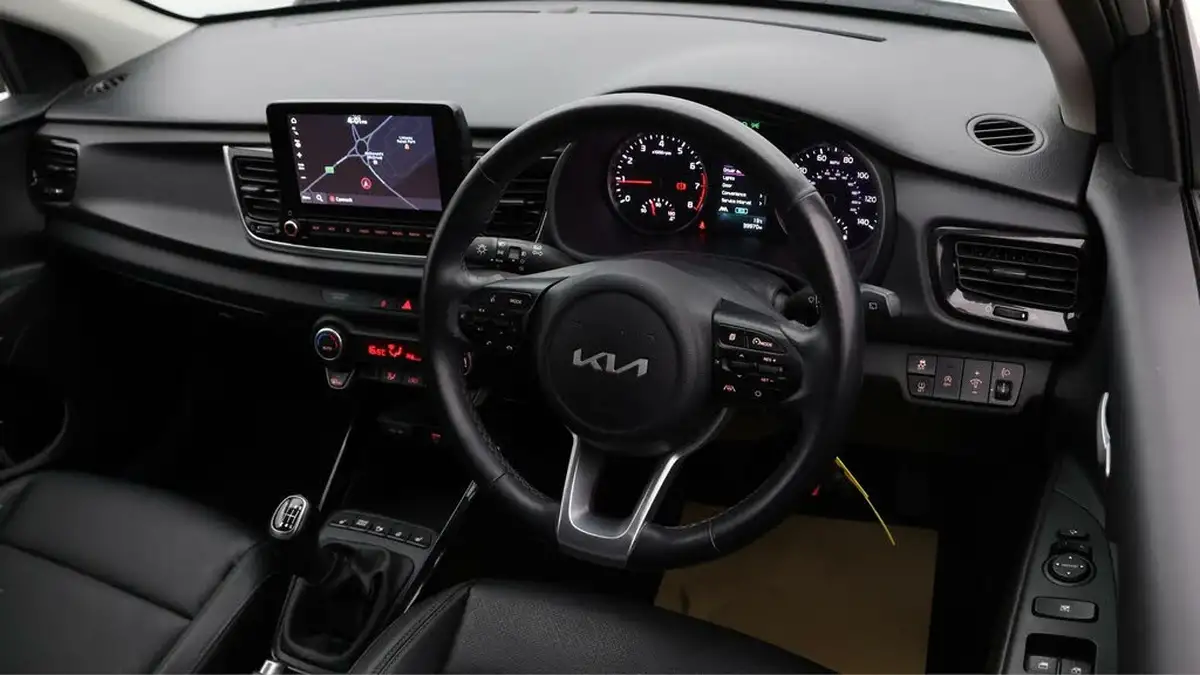2022-kia-rio-10-t-gdi-3-big-8