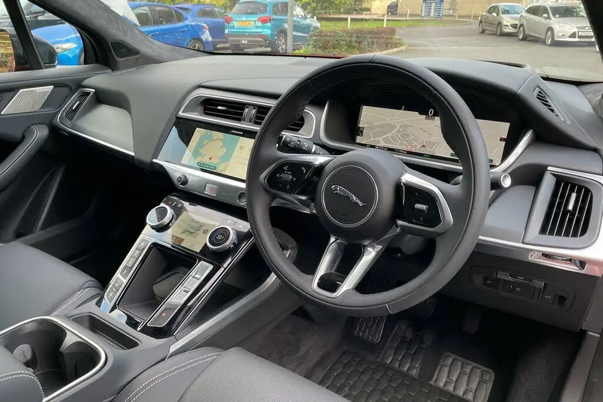 2024-jaguar-i-pace-ev400-400-sport-big-32