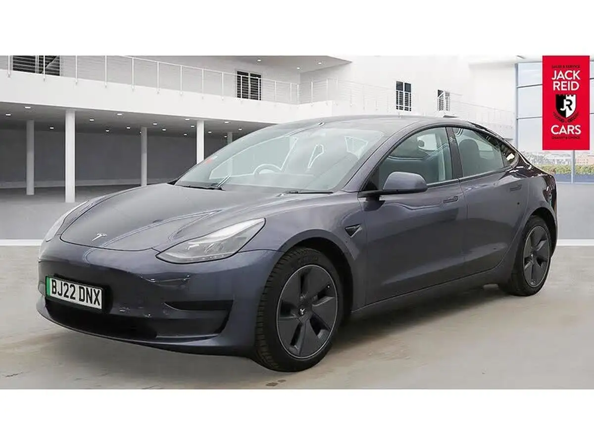 2021-tesla-model-3-e-standard-plus-big-0