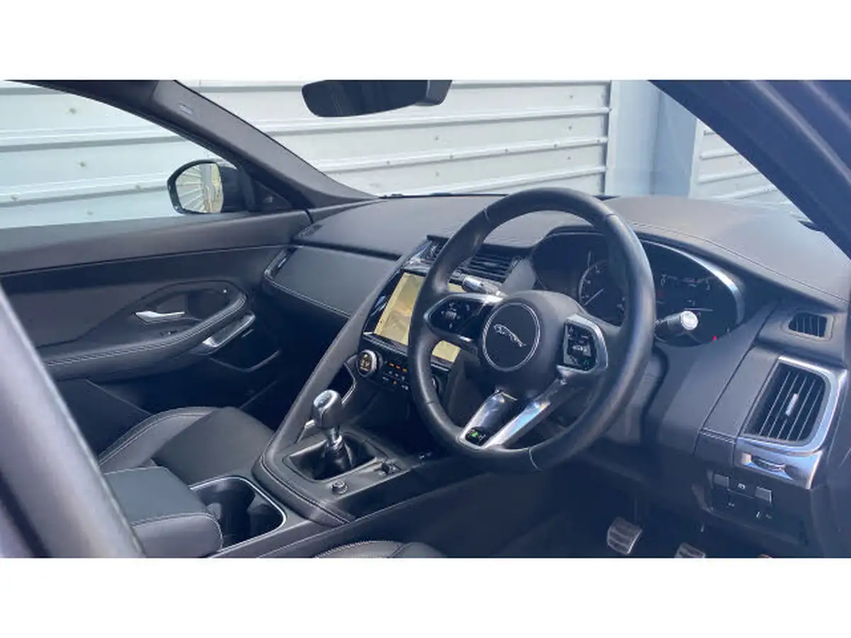 2022-jaguar-e-pace-20-d165-r-dynamic-se-big-38