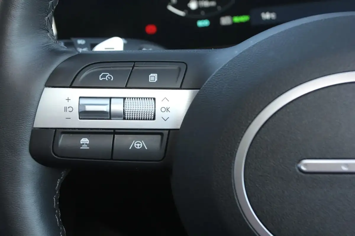 2024-hyundai-tucson-16-t-gdi-ultimate-252ps-phev-auto-big-22