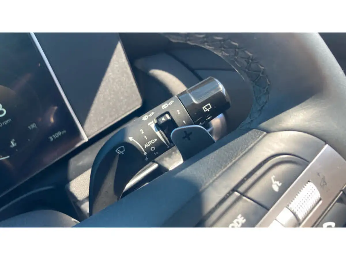 2024-hyundai-tucson-16-t-gdi-premium-160ps-48v-mhev-two-tone-roof-7dct-big-38