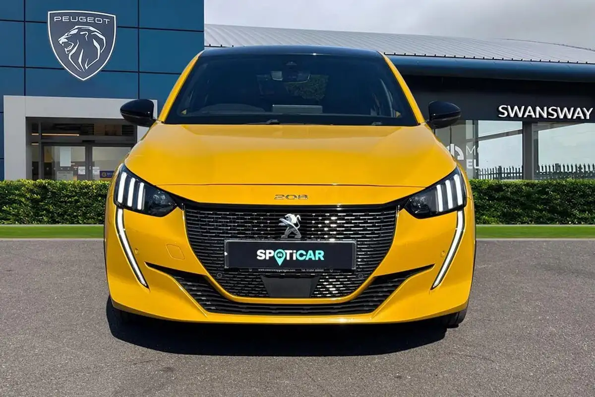 2021-peugeot-208-12-puretech-gt-100bhp-big-5