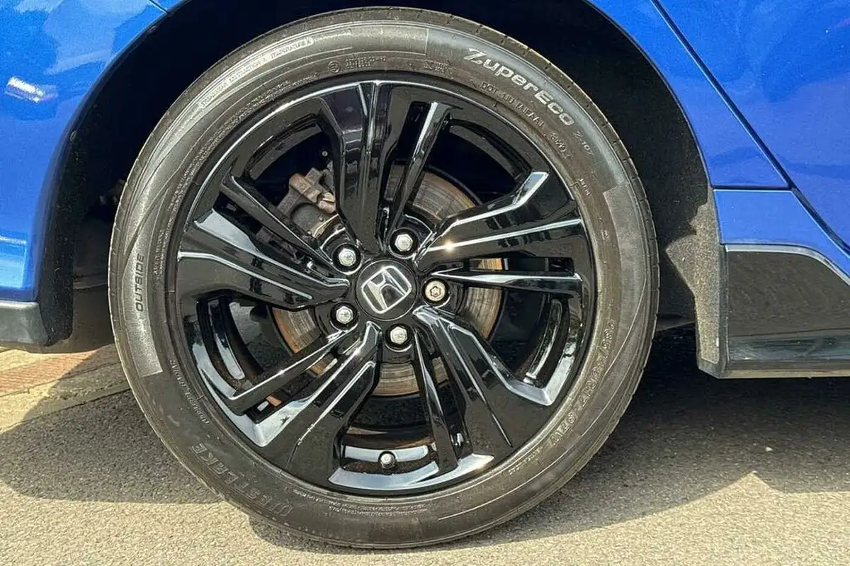 2019-honda-civic-10-vtec-turbo-sport-line-big-8