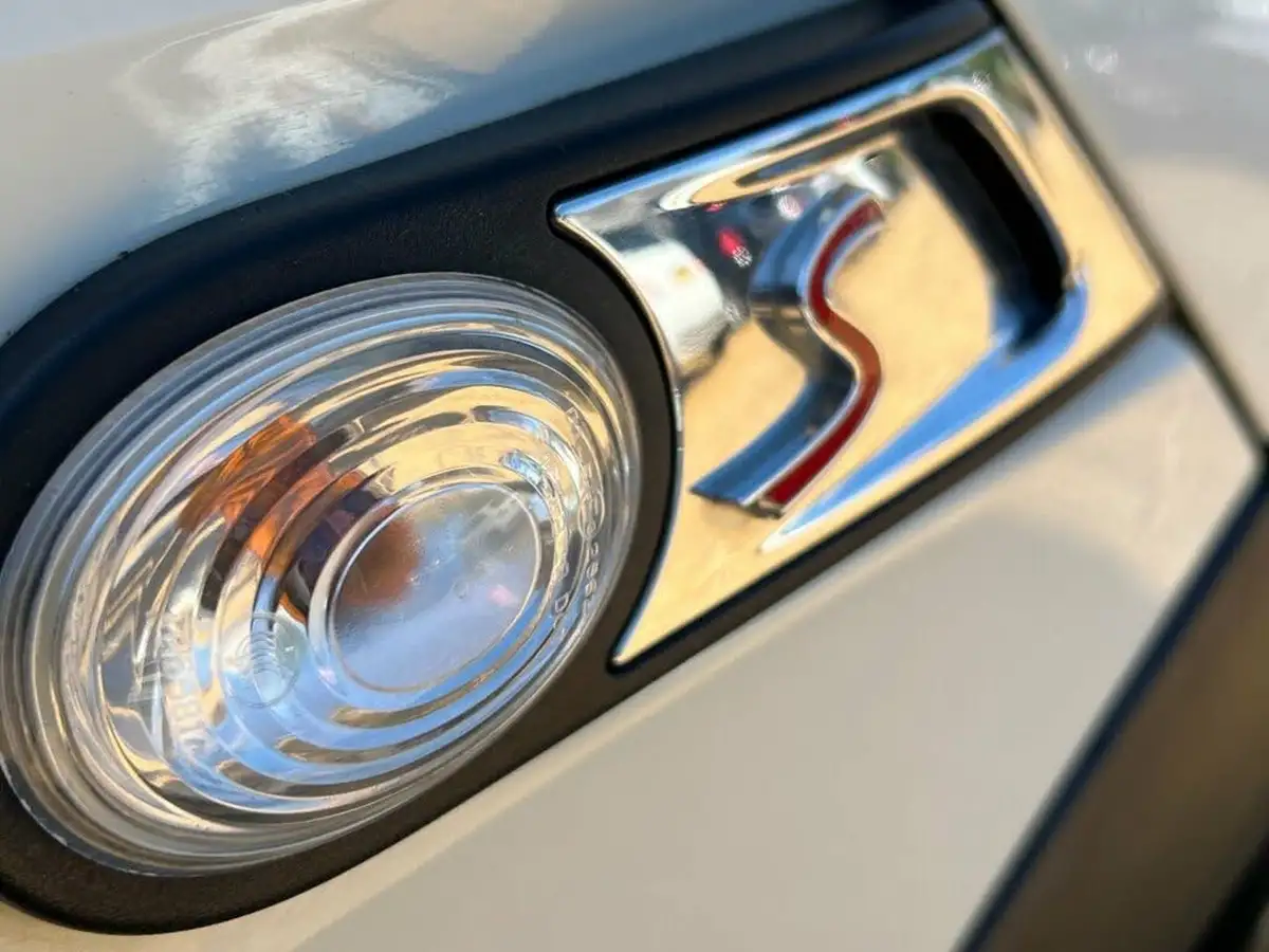 2013-mini-cooper-16-cooper-s-184bhp-sport-chili-hatchback-3d-big-13