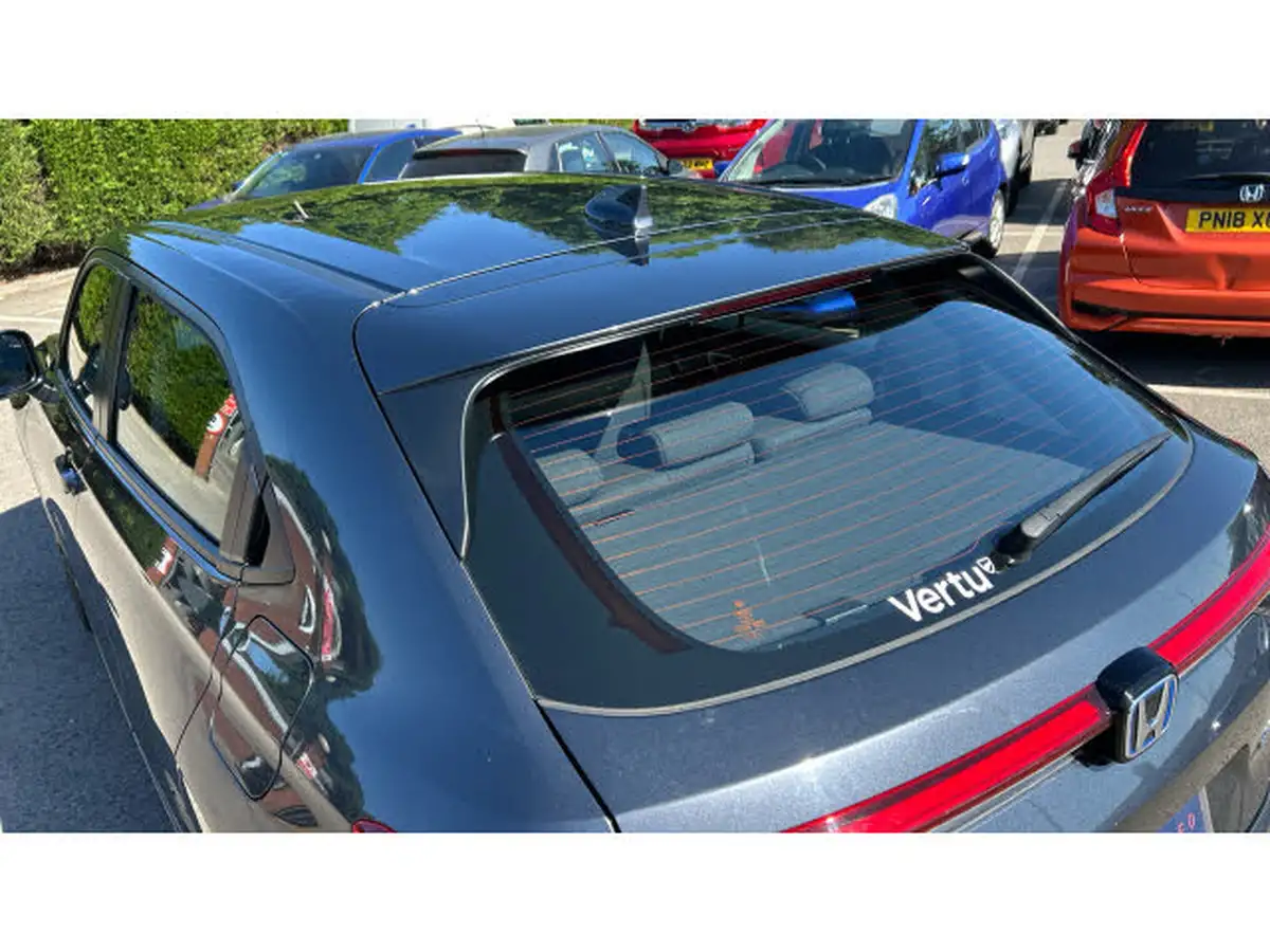 2022-honda-hr-v-15-i-mmd-elegance-big-31