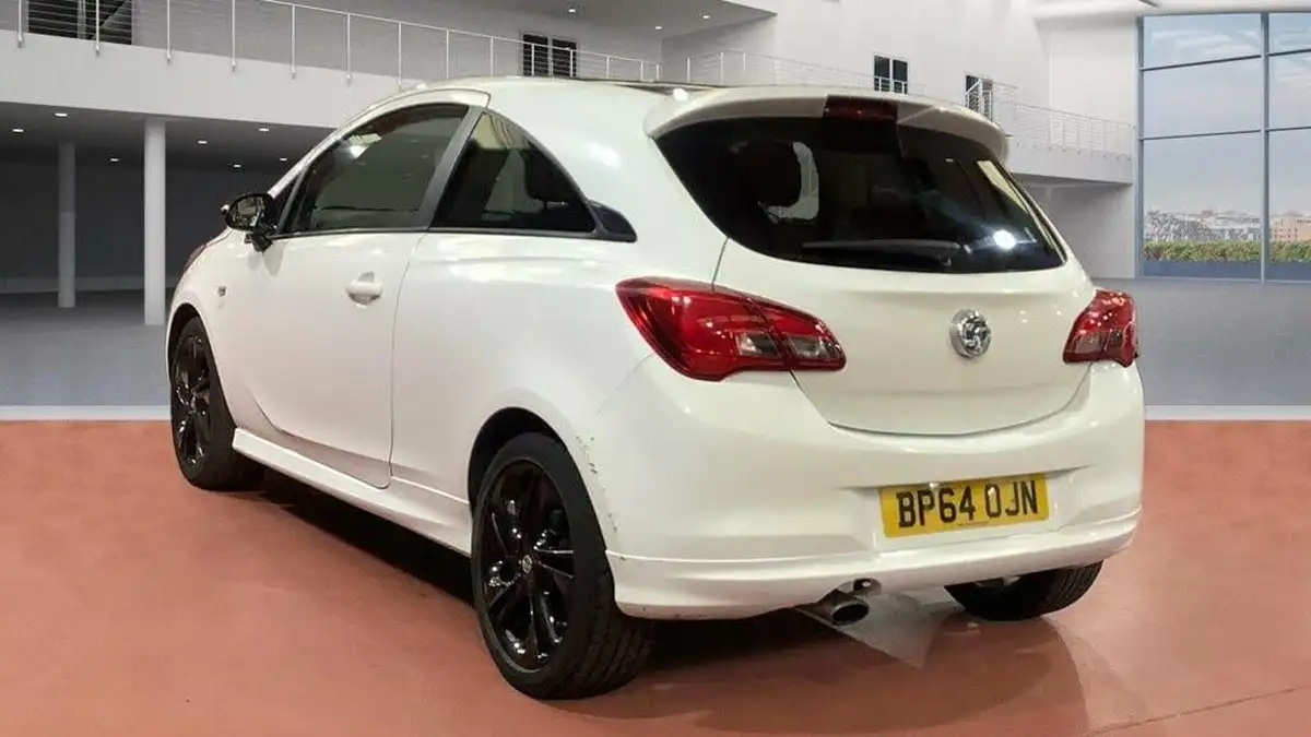 2015-vauxhall-corsa-12-limited-edition-3d-big-2