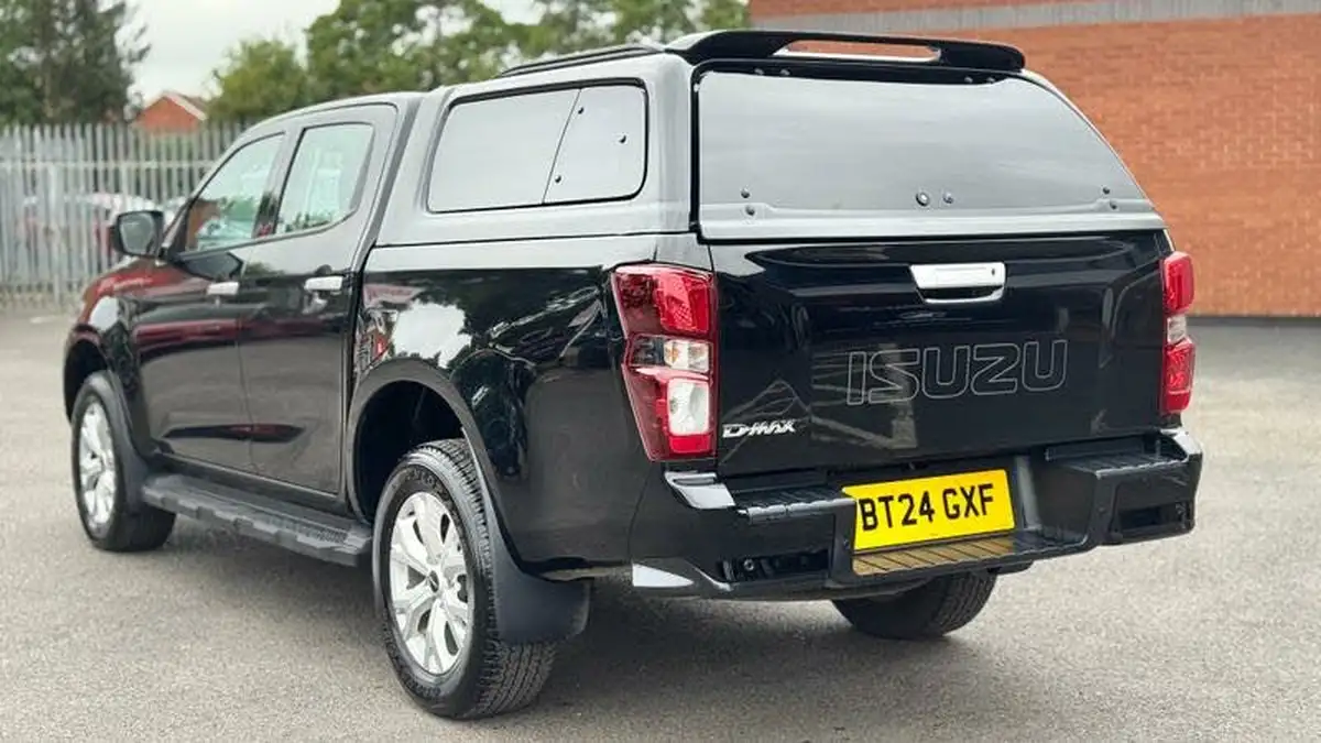 2024-isuzu-d-max-19td-dl20-double-auto-big-5
