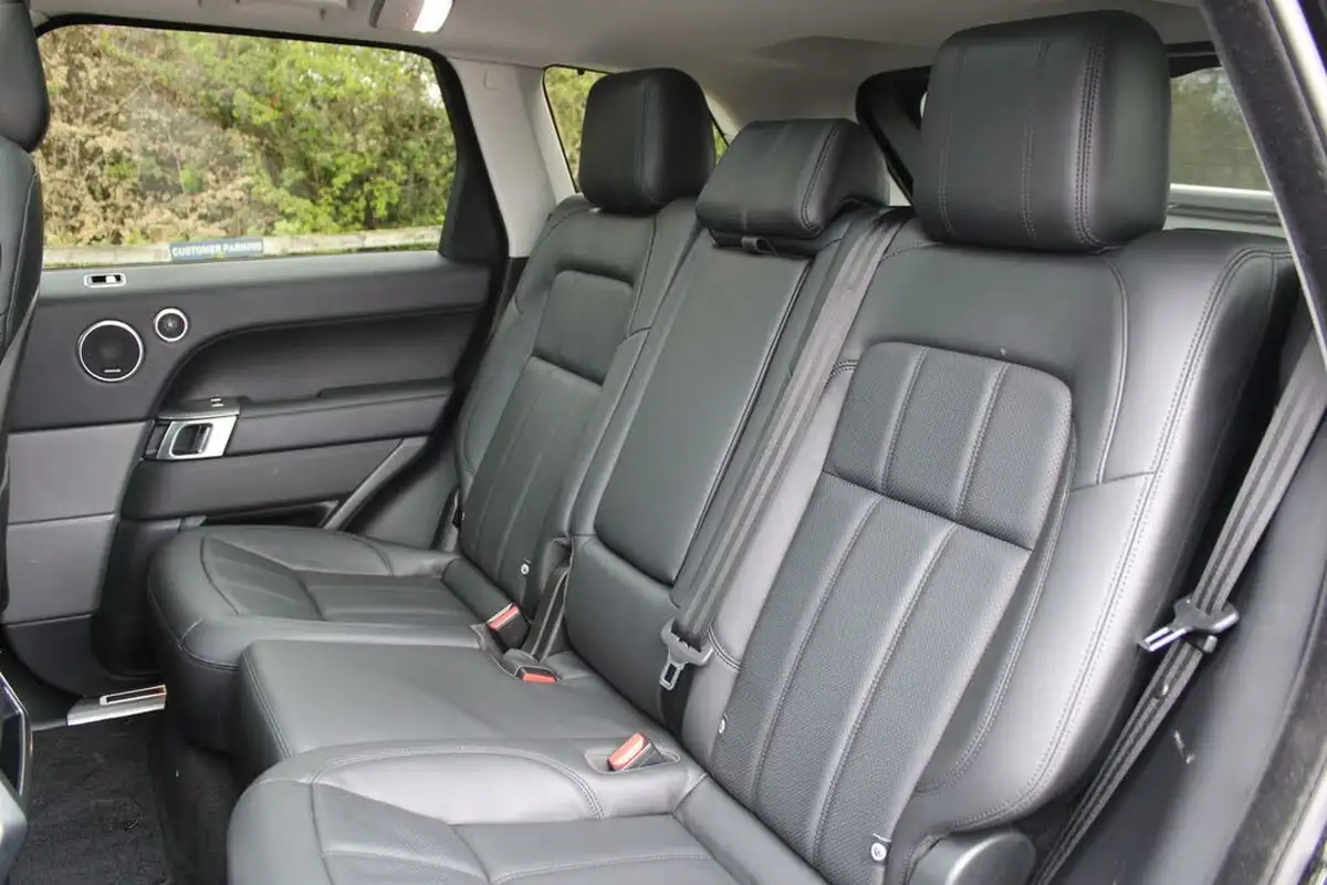2019-land-rover-range-rover-sport-30-sdv6-hse-dynamic-big-14