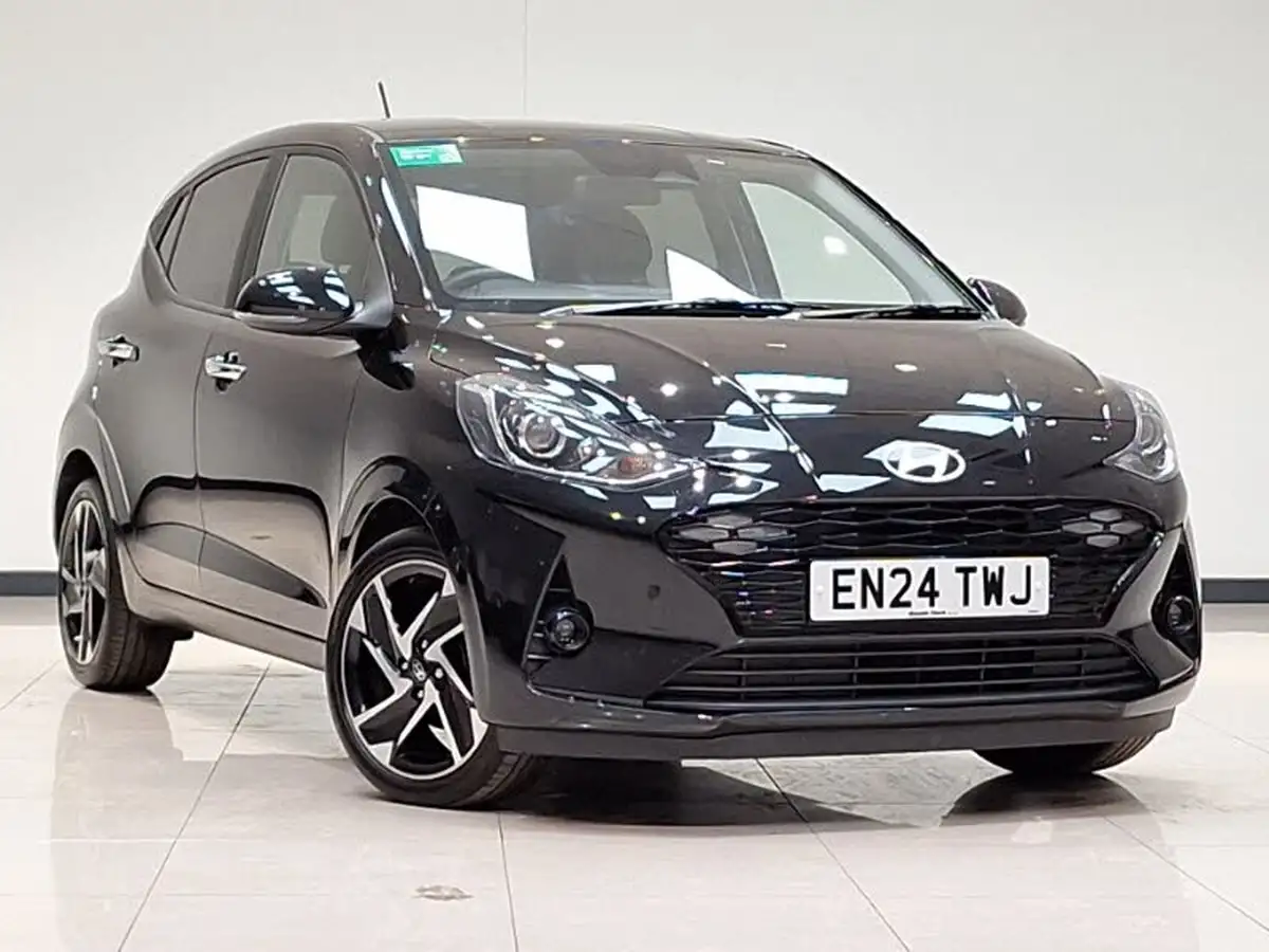 2024-hyundai-i10-10-premium-63ps-auto-big-0