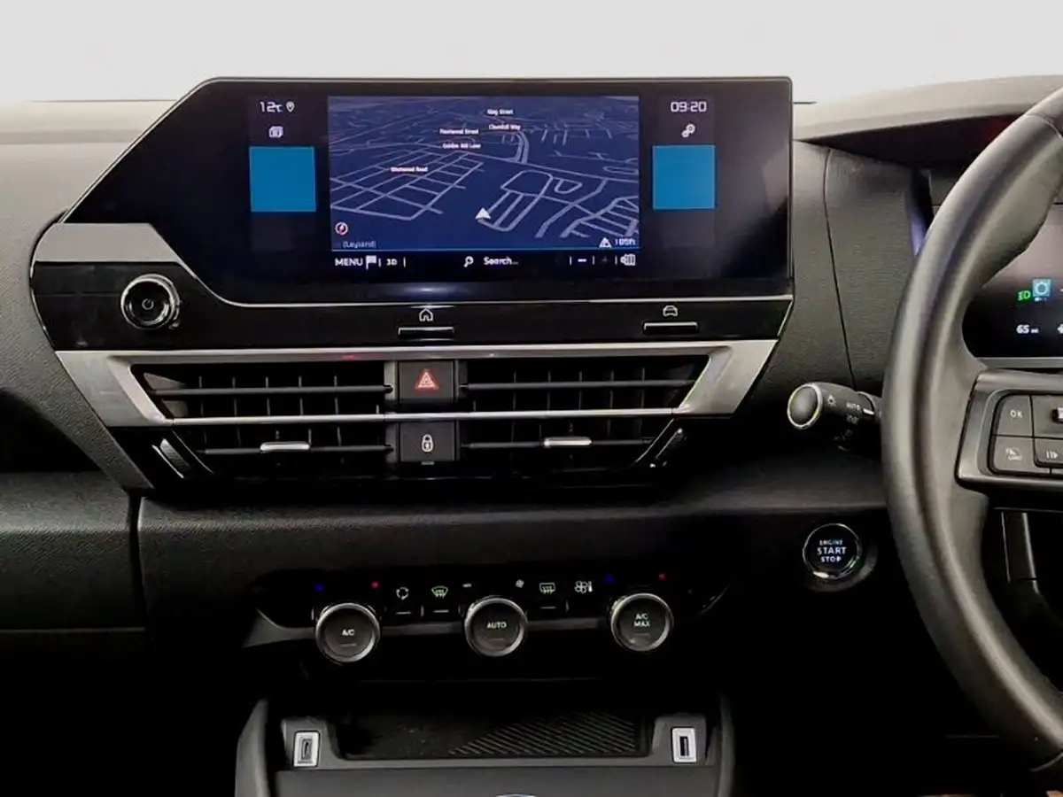 2022-citroen-c4-12-puretech-shine-130ps-big-9