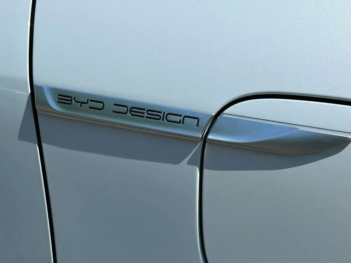 2024-byd-atto-3-e-design-big-33