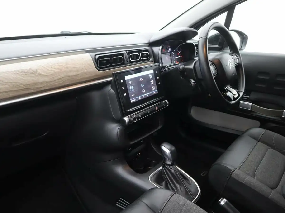 2020-citroen-c3-12-puretech-flair-plus-110ps-eat6-big-12