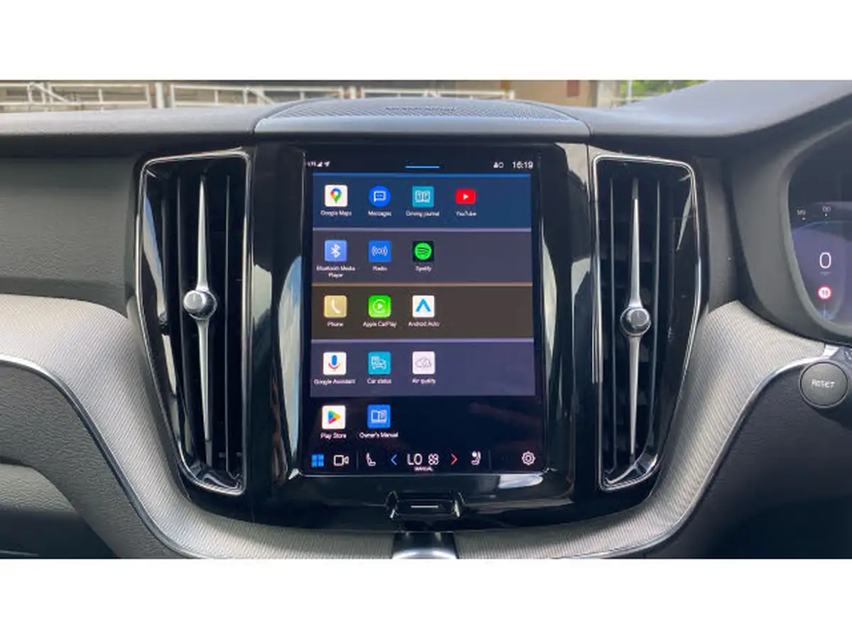 2024-volvo-xc60-20td-b4-plus-big-26