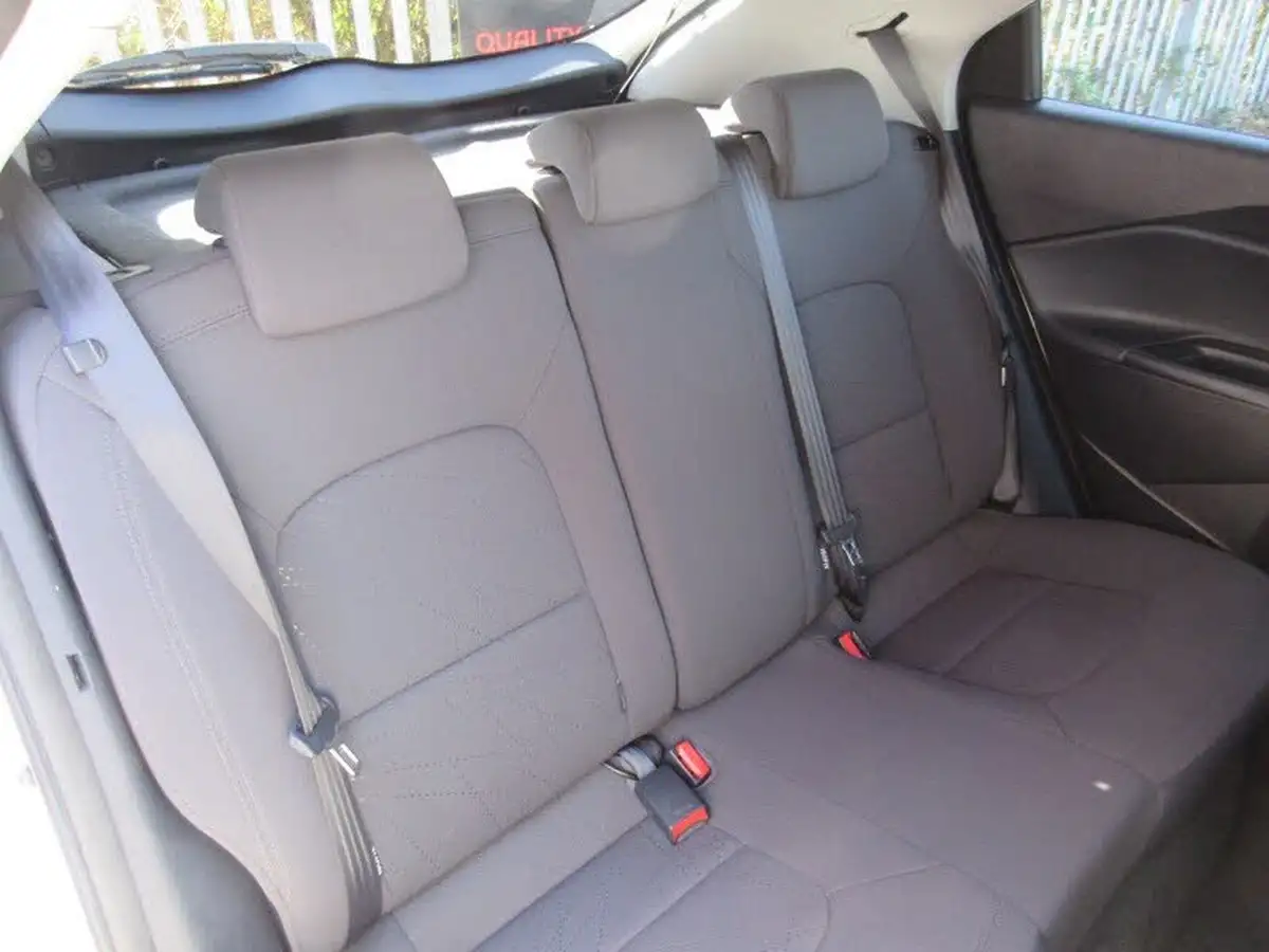 2014-kia-rio-14-3-isg-5d-big-11