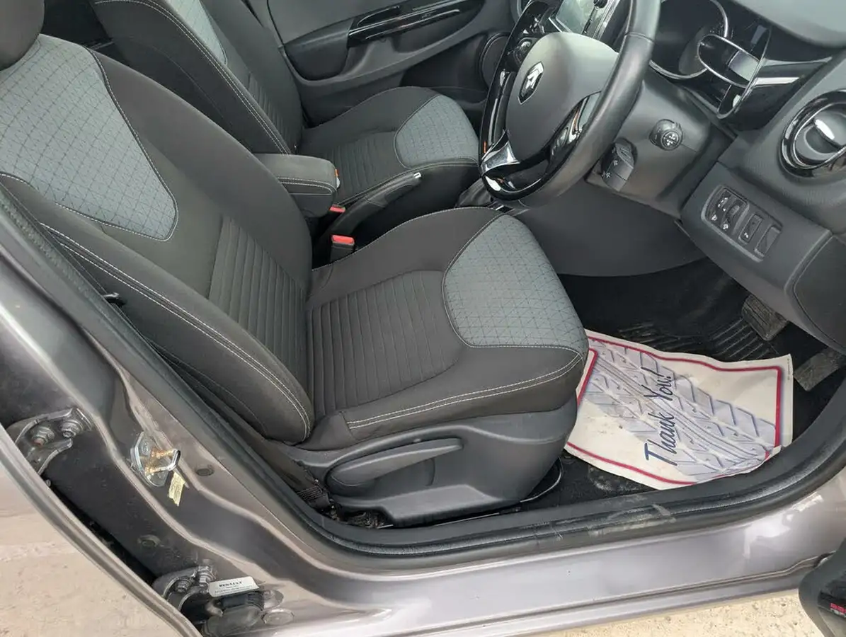 2014-renault-clio-15dci-dynamique-s-medianav-edc-auto-big-13