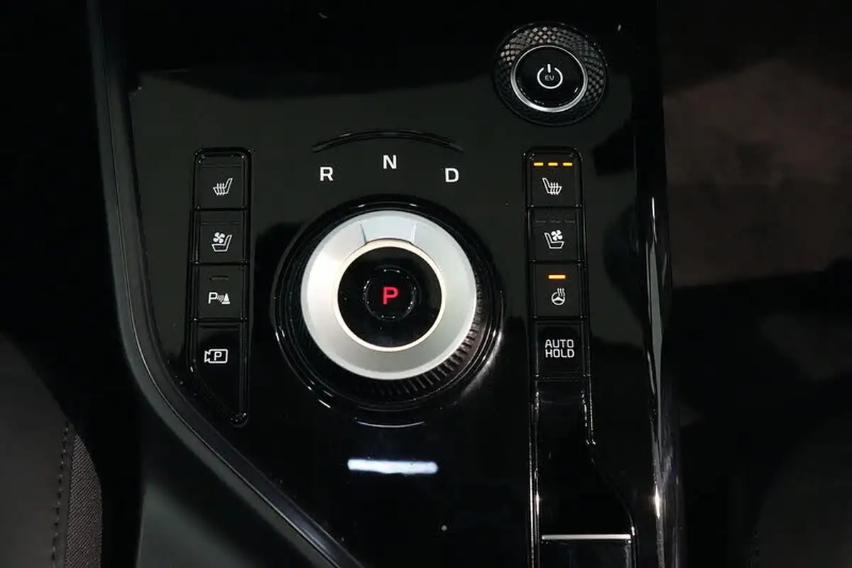 2023-kia-niro-ev-e-4-big-36