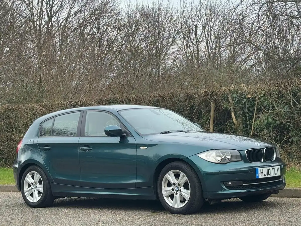 2010-bmw-1-series-20td-118d-se-dynamic-pk-hatchback-5d-auto-big-0