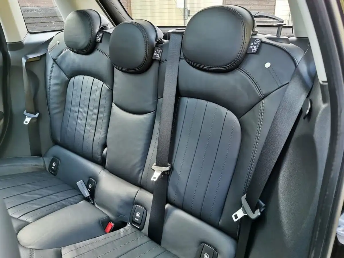 2021-mini-cooper-15-cooper-exclusive-series-ii-hatchback-5d-auto-big-29