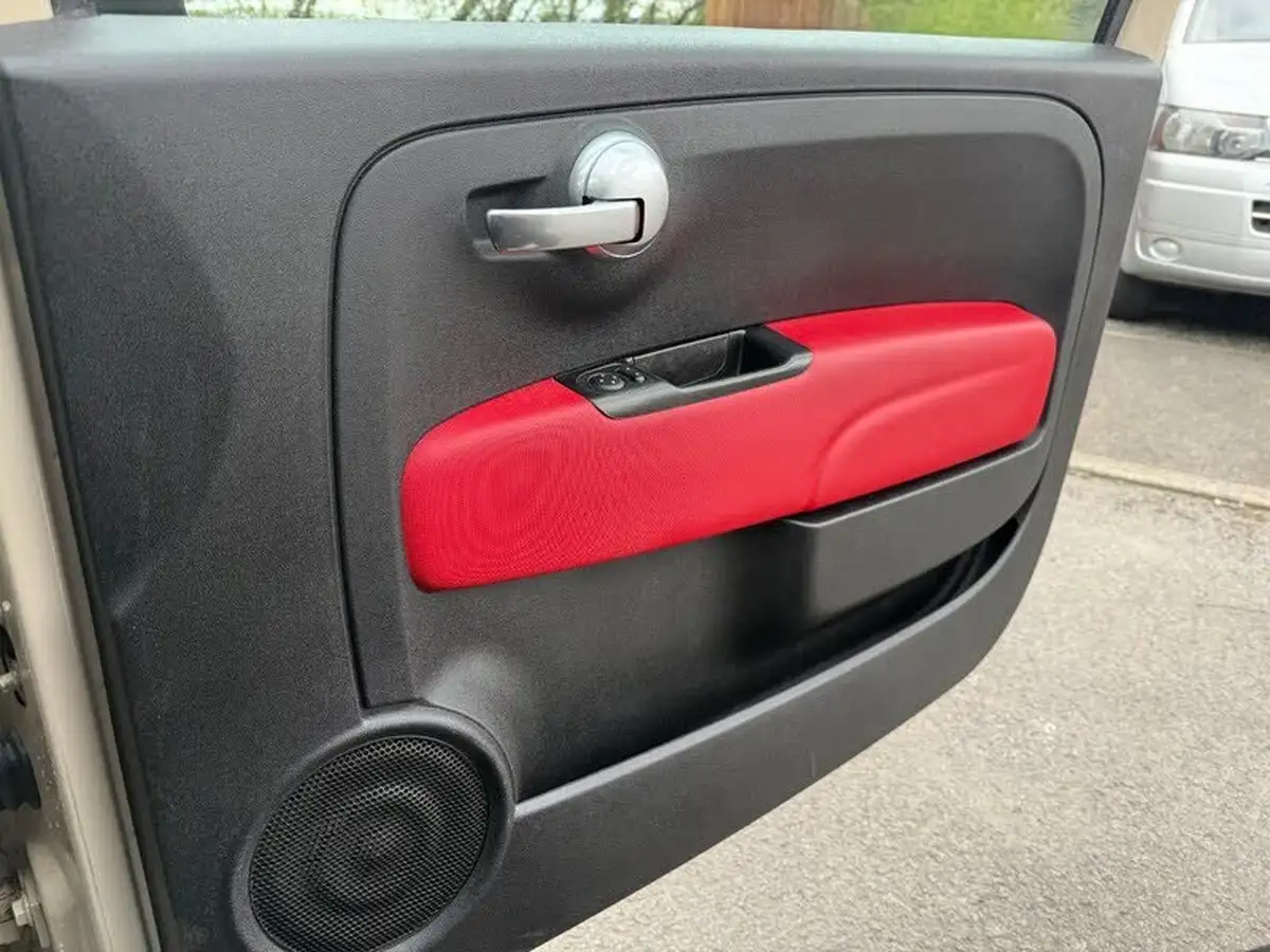2015-fiat-500-12-s-big-14