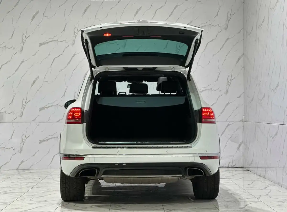 2016-volkswagen-touareg-30tdi-r-line-262ps-2967cc-big-20