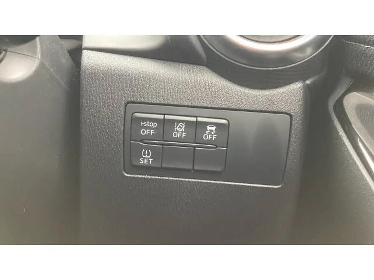 2020-mazda-mazda2-15-skyactiv-g-sport-nav-big-21
