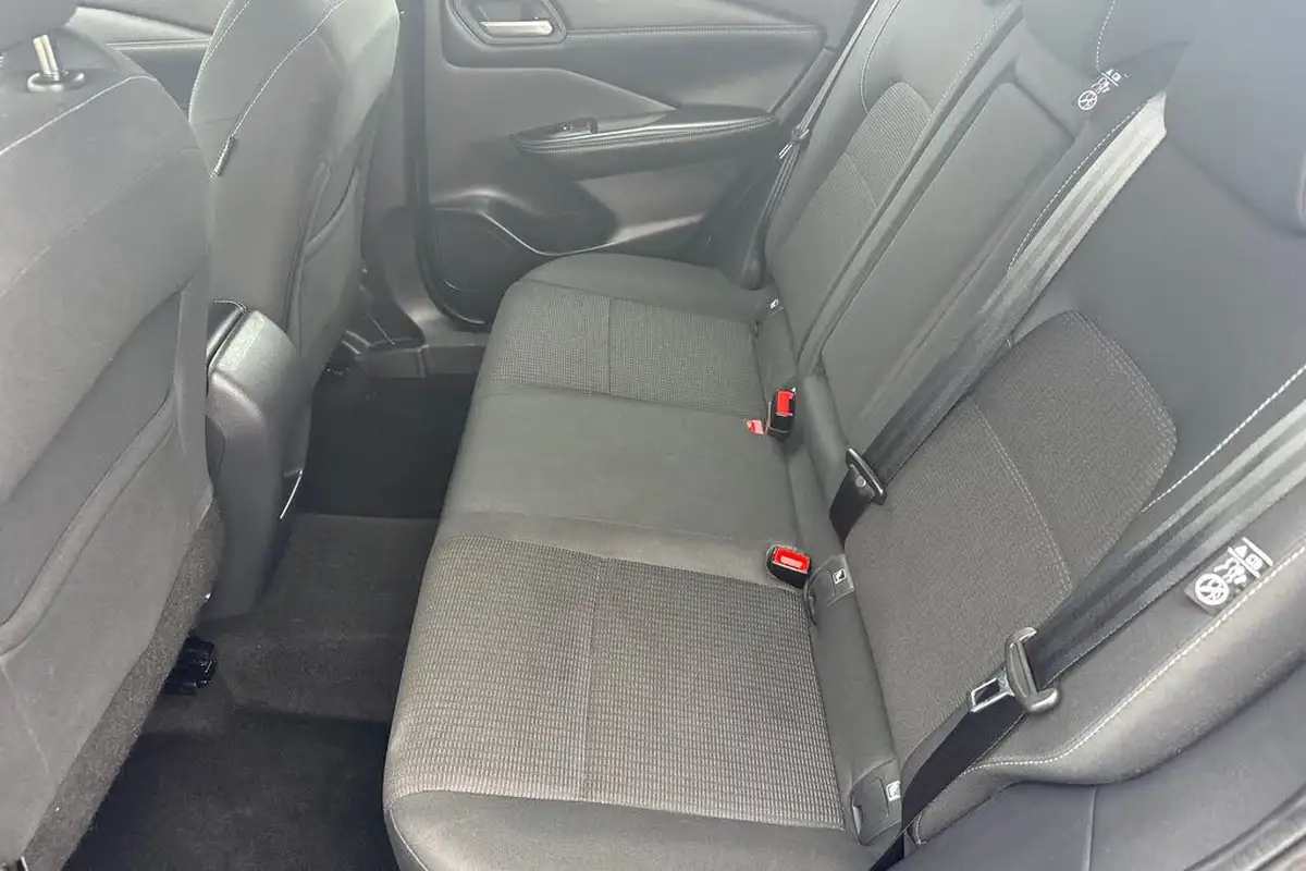 2022-nissan-qashqai-13-dig-t-acenta-premium-140ps-big-19