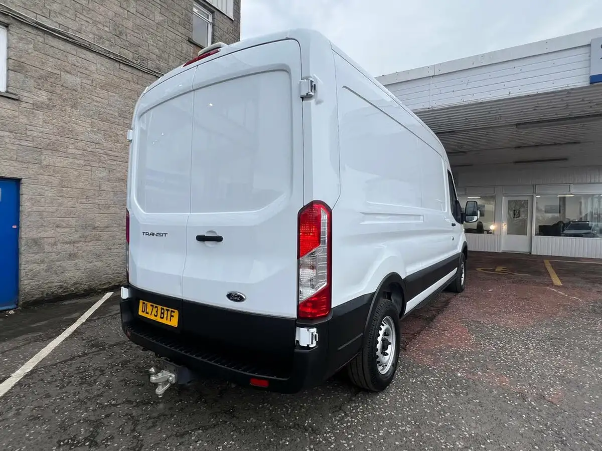 2023-ford-transit-big-18