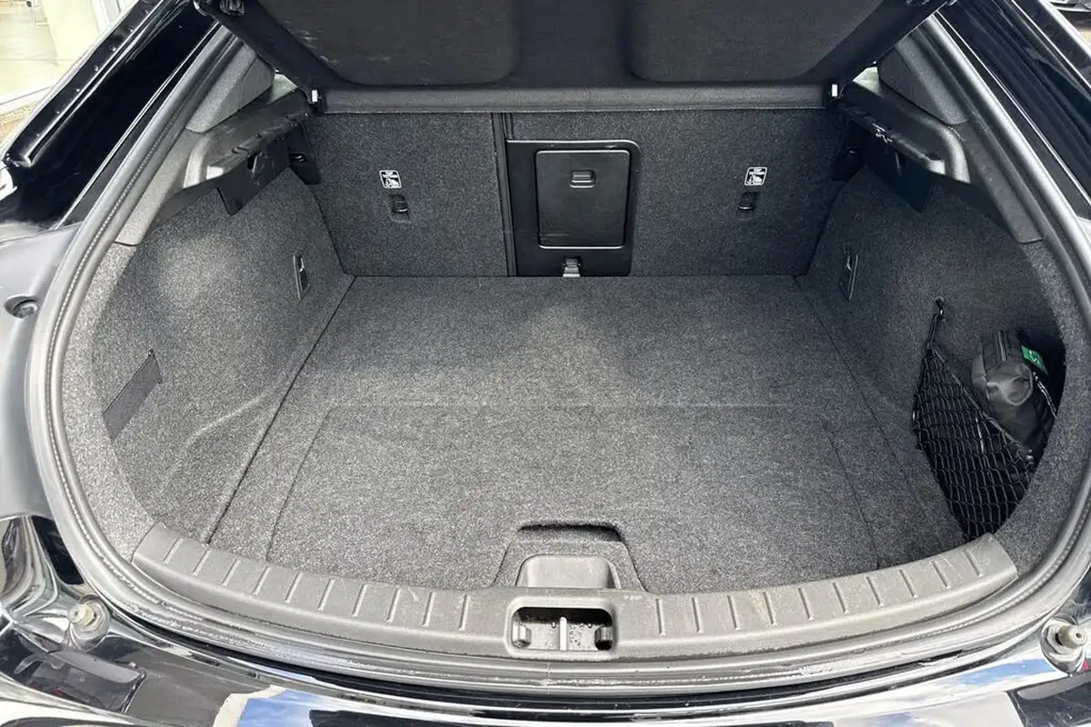 2022-polestar-polestar-2-e-ps2-170kw-long-single-plus-hatchback-big-6