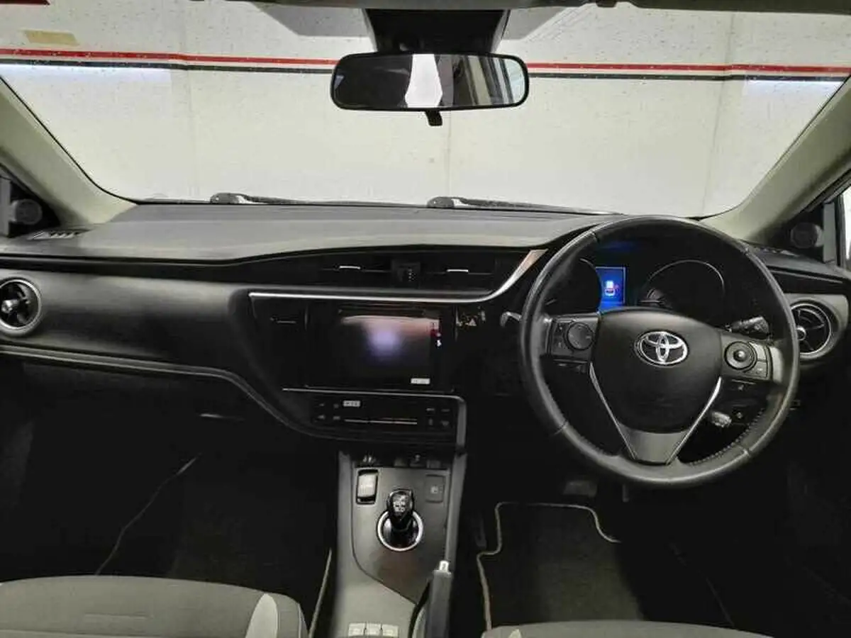 2019-toyota-auris-18-vvt-i-hsd-icon-tech-estate-big-12