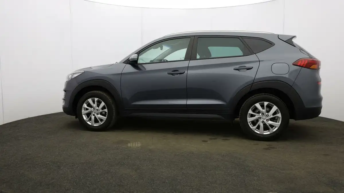2018-hyundai-tucson-16-gdi-se-nav-big-60