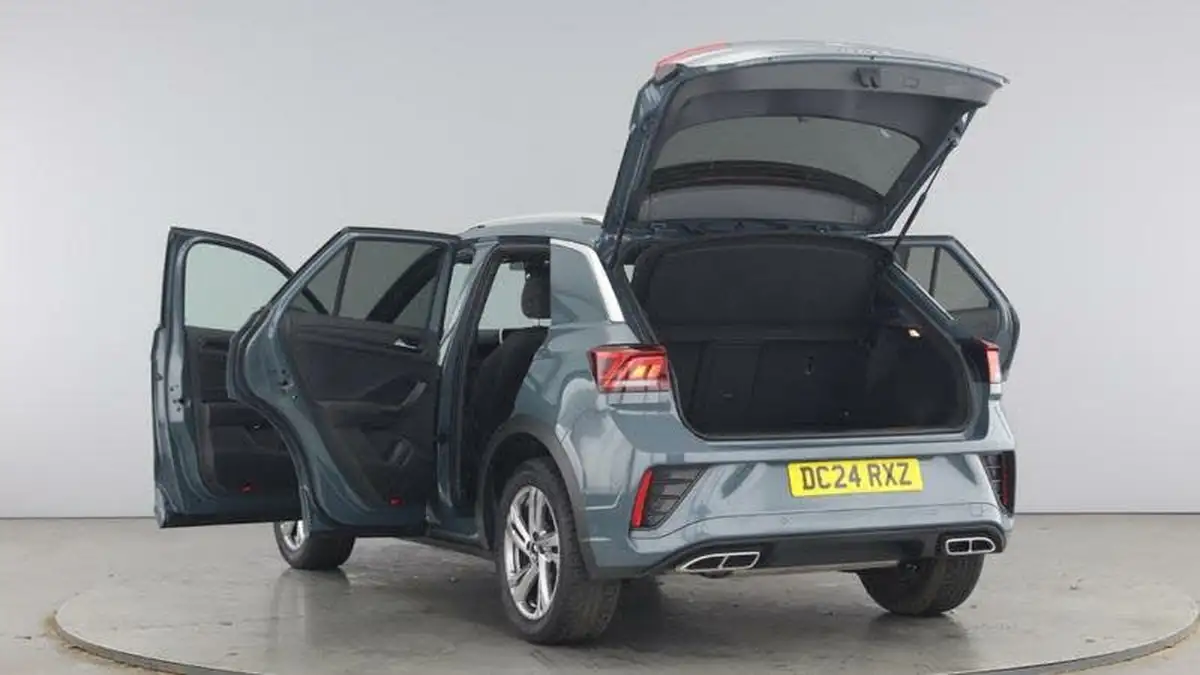 2024-volkswagen-t-roc-15-tsi-r-line-hatchback-5d-dsg-big-11