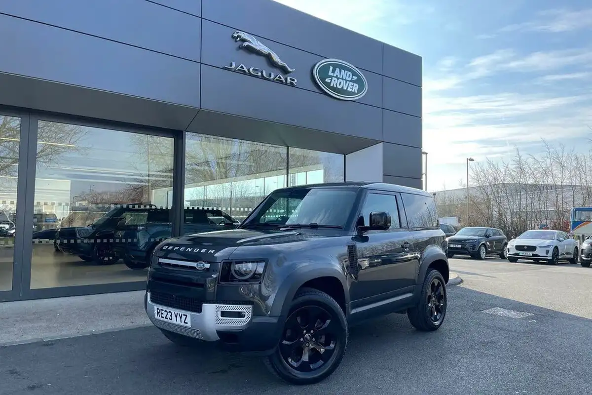 2023-land-rover-90-defender-30-d250-hard-top-se-90-2997cc-big-26