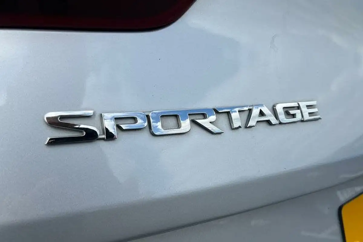 2021-kia-sportage-16-gdi-2-big-35